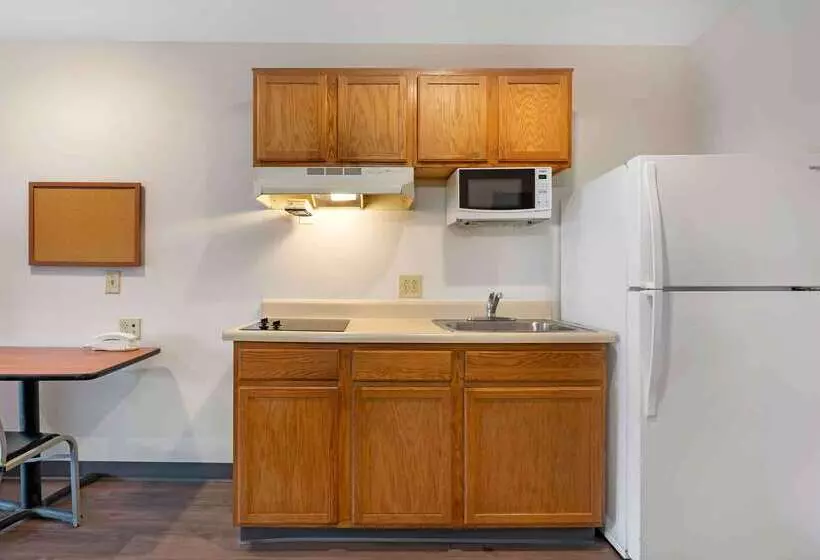 فندق Extended Stay America Select Suites  Cincinnati  Sharonville