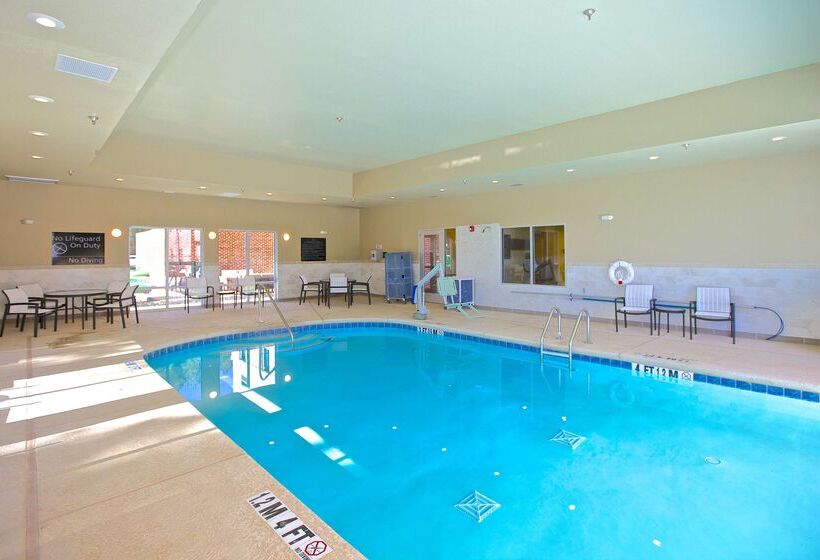 בית מלון כפרי Hampton Inn Atlanta Mcdonough