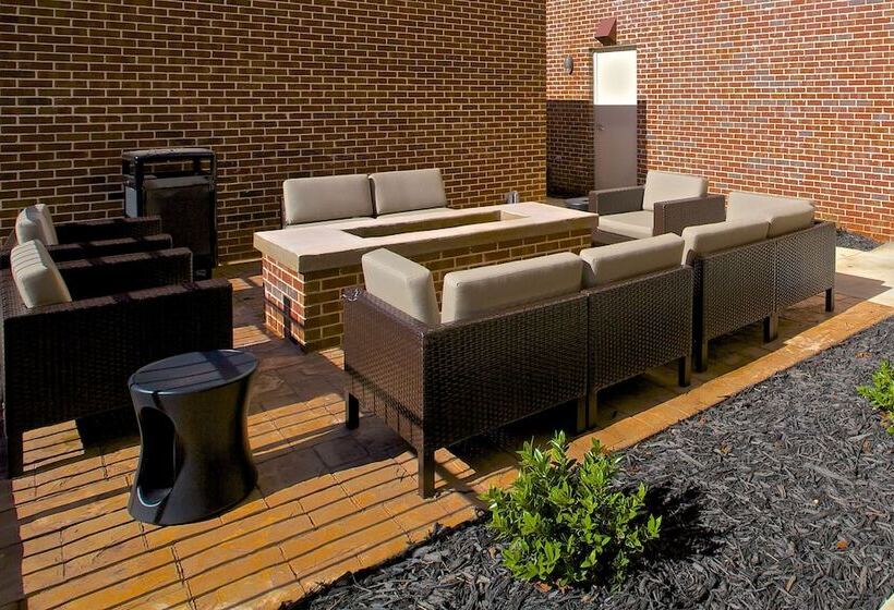 בית מלון כפרי Hampton Inn Atlanta Mcdonough