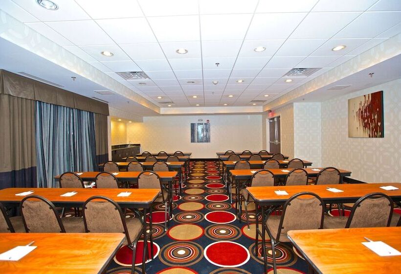 בית מלון כפרי Hampton Inn Atlanta Mcdonough