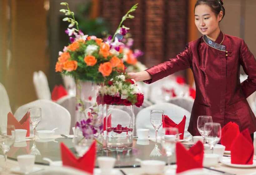 Отель Movenpick  Enshi