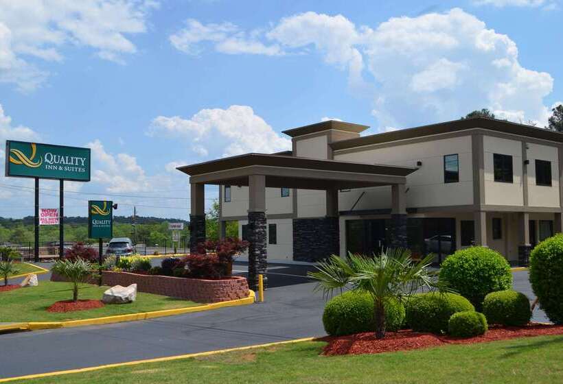 בית מלון כפרי Quality Inn & Suites Athens University Area