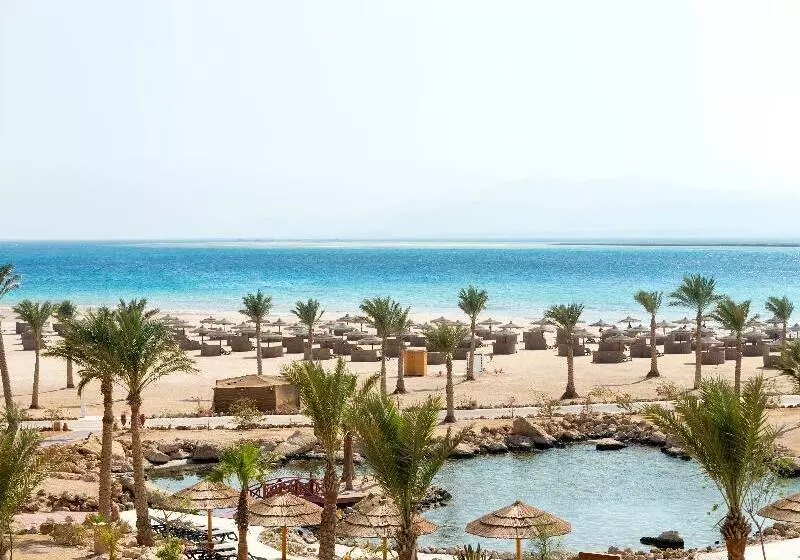 هتل Robinson Soma Bay