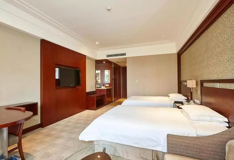 Отель Tongli Lakeview