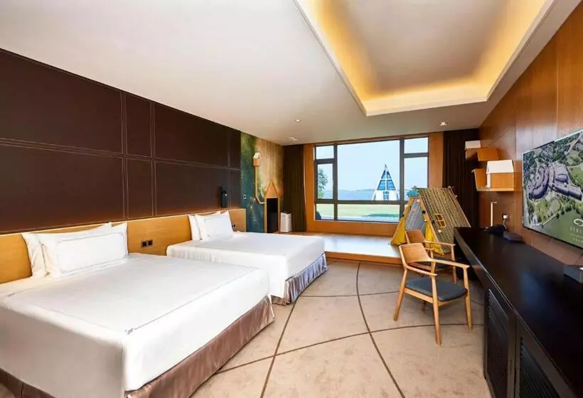 Отель Tongli Lakeview