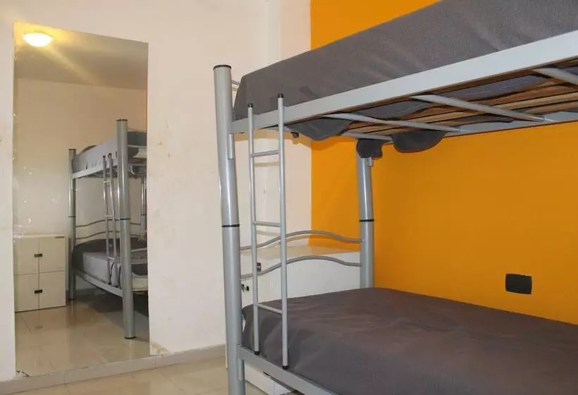 Link Cordoba Hostel