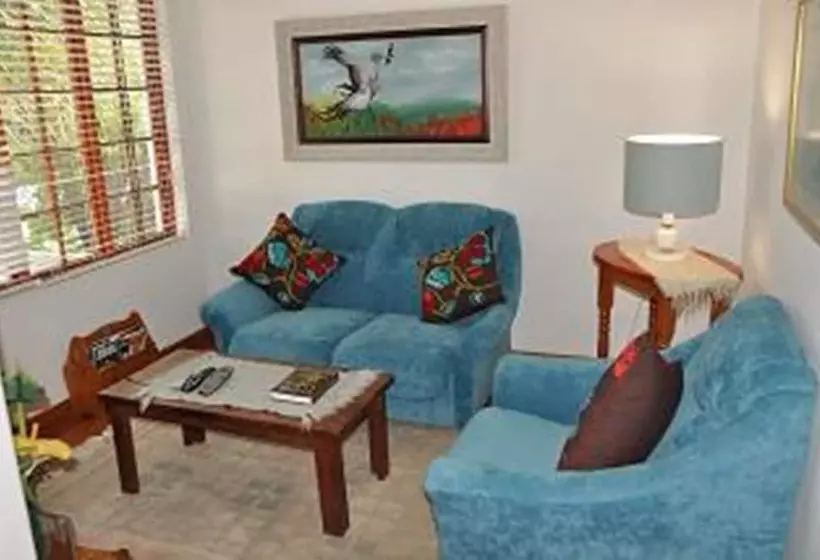 Пансион Crane S Nest Guest House At 212