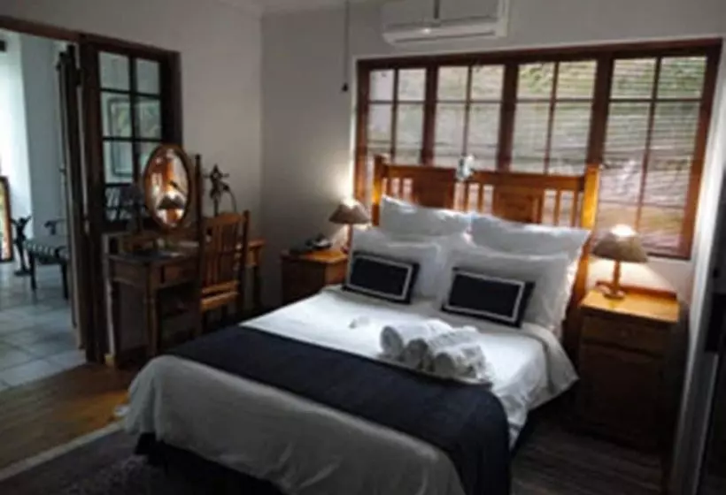 Пансион Crane S Nest Guest House At 212