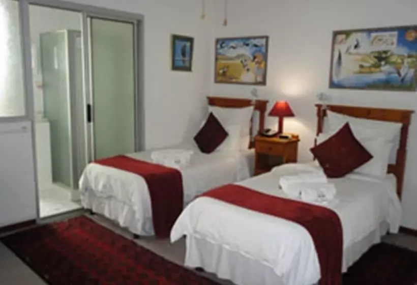 Пансион Crane S Nest Guest House At 212