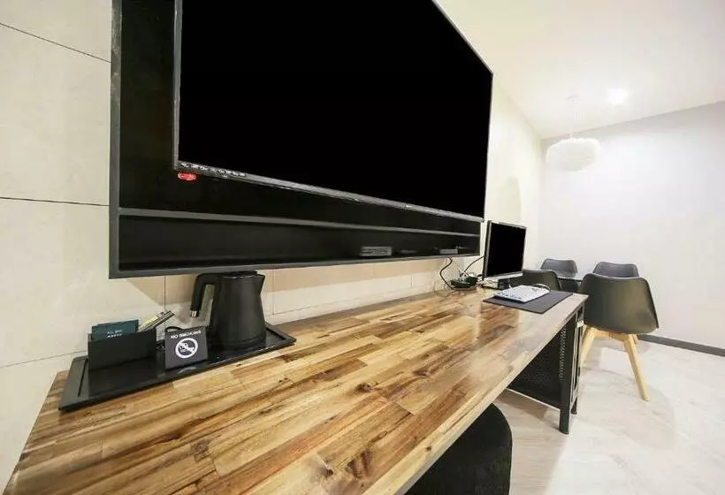 Hotelli Masan First Class