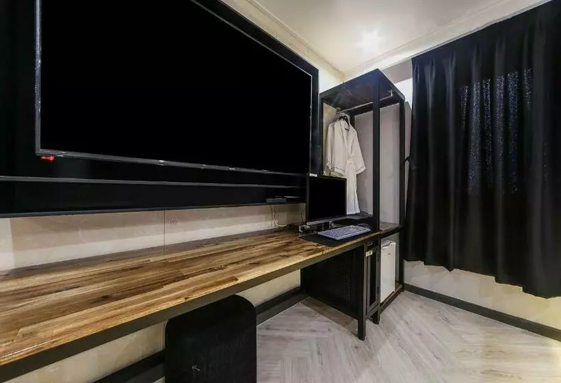 Hotelli Masan First Class