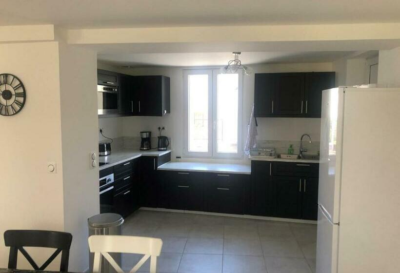 Agréable Maison Climatisée Avec Cour