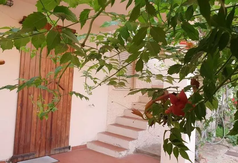 Casa Vacanze Isola Rossa