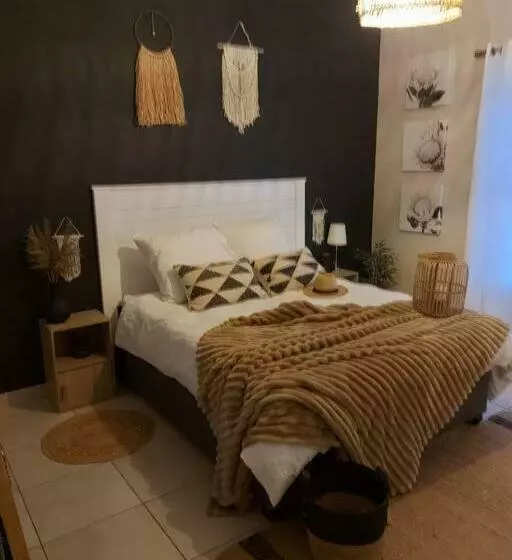 Flower Route House