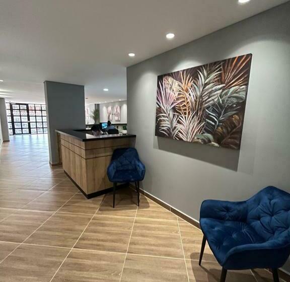 בית מלון כפרי California City