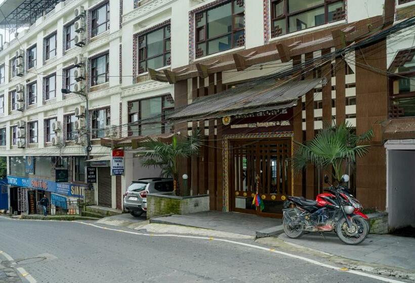 Hotel Sharolyn Tara Palace