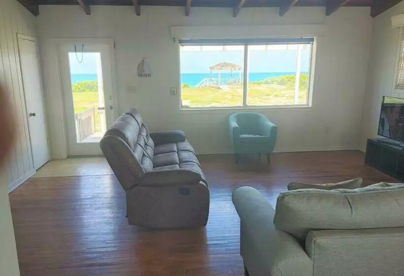 Melbourne Beach Ocean Front House On 1.2 Acres