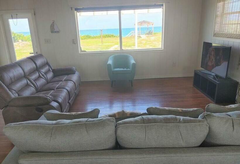 Melbourne Beach Ocean Front House On 1.2 Acres