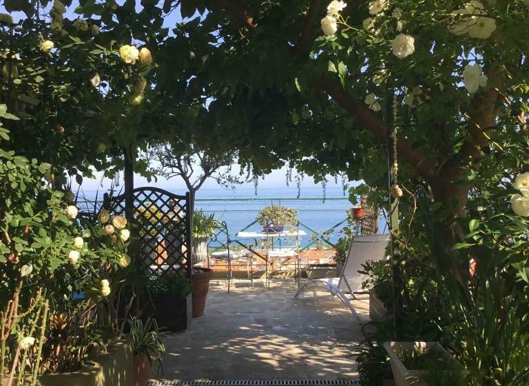 Penthouse Avec Jacuzzi Vue Mer Entre Monaco Et Frontière Italienne