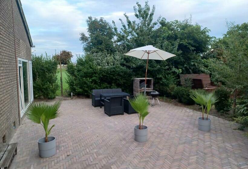 Villa The Tulip Julia