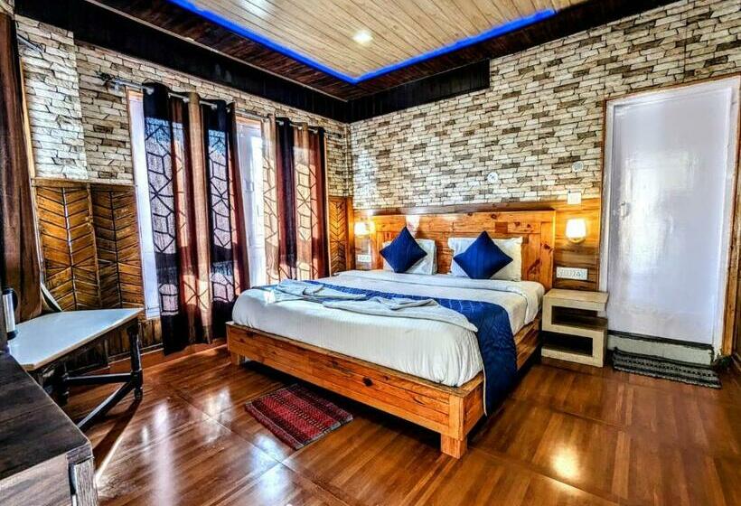 تختخواب و صبحانه Sweet Home