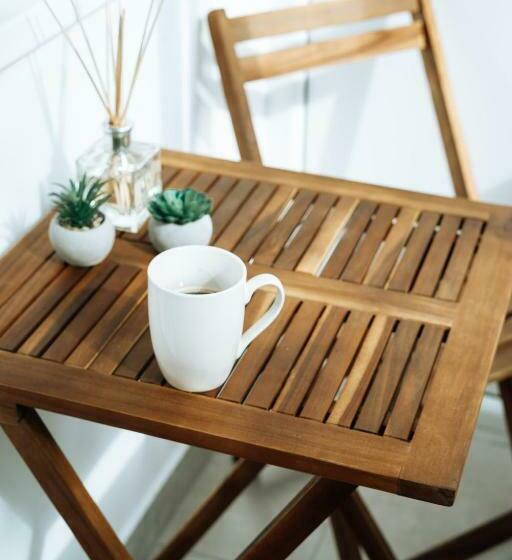 Central And Modern Apartment With Free Parking