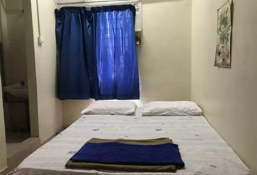 Hotelli Spot On 90625 Super Green Grass