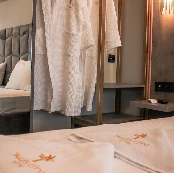 فندق Talles City