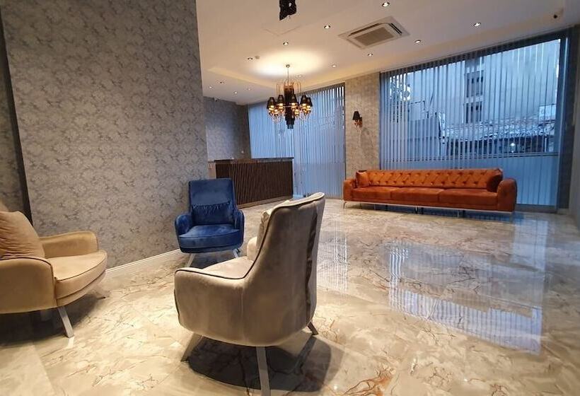 فندق Talles City