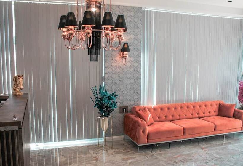 فندق Talles City