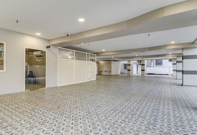 בית מלון כפרי Treebo Grand Milan