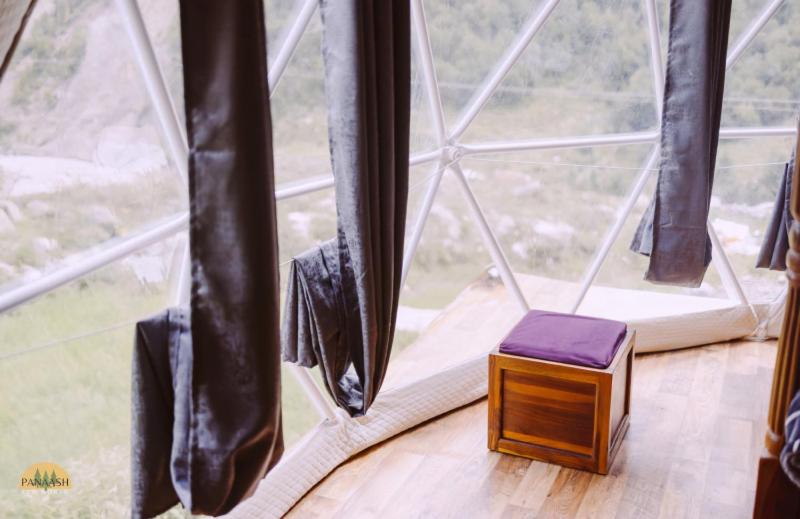 Panaash Eco World, A Luxury Glamping Dome Resort In Chitkul