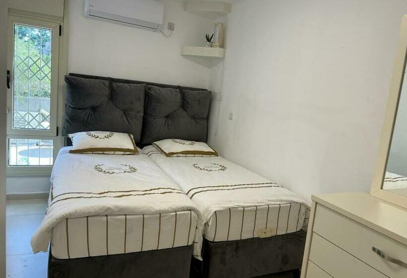 יחידת נופש בצפת   קומת קרקע