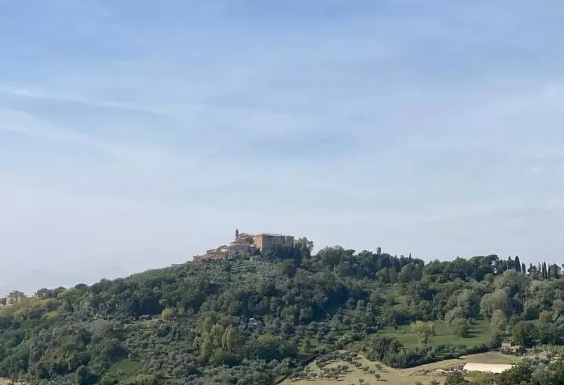 ユースホステル Locanda Le Ginestre