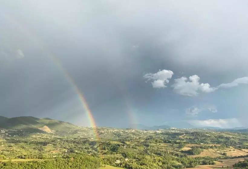 ユースホステル Locanda Le Ginestre