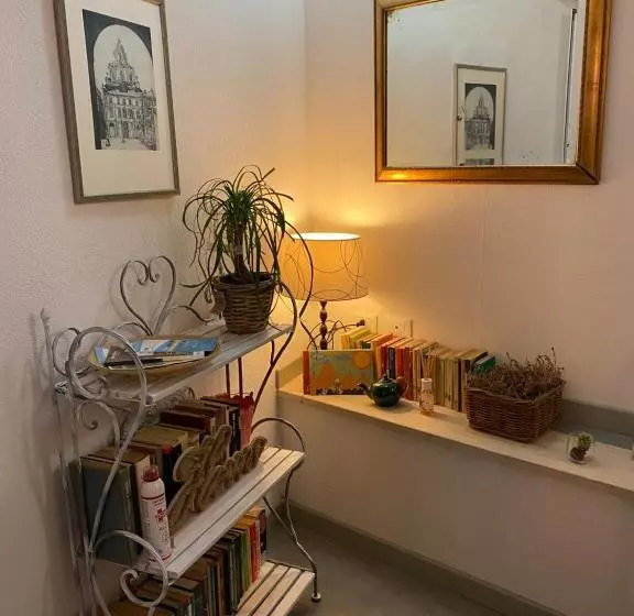 ユースホステル Locanda Le Ginestre