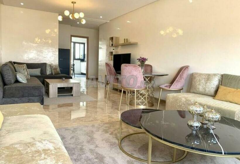 Appartement Meublé Avec Goût Place Parking