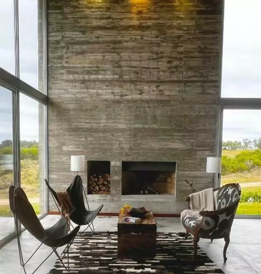 Casa La Hechicera  Tajamares De La Pedrera