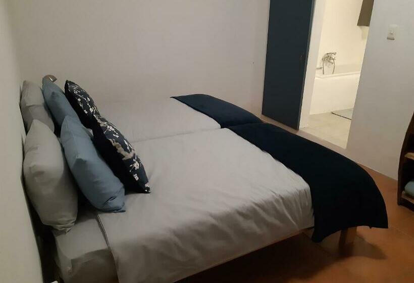 Farmhouse Guestrooms