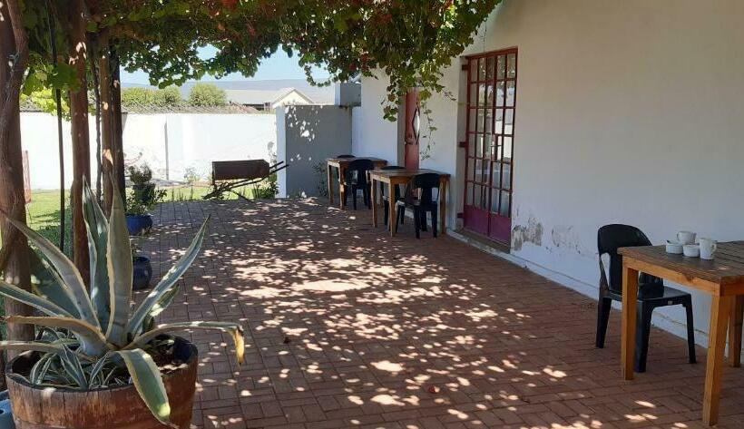 Farmhouse Guestrooms