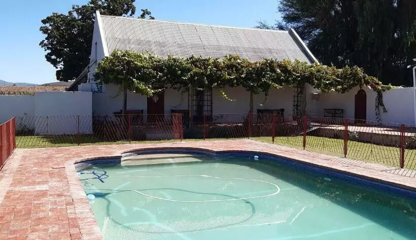 Farmhouse Guestrooms