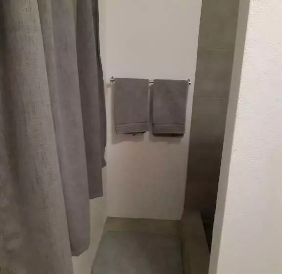 Farmhouse Guestrooms