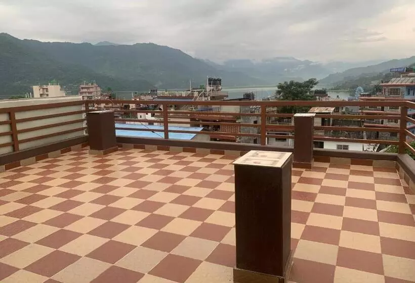 هتل Marina View