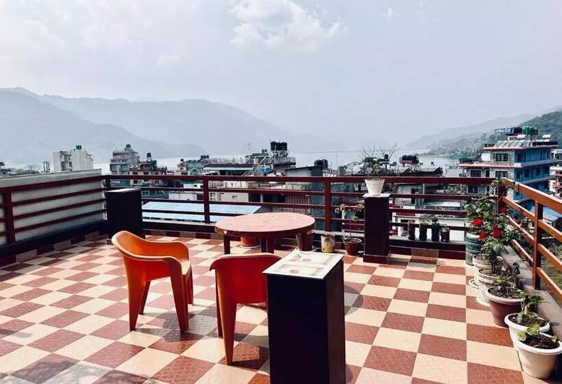 هتل Marina View