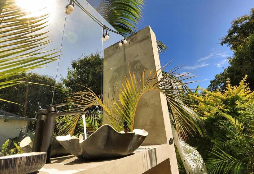 L Incroyable Maison De Mamie Mechant