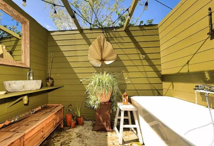 L Incroyable Maison De Mamie Mechant