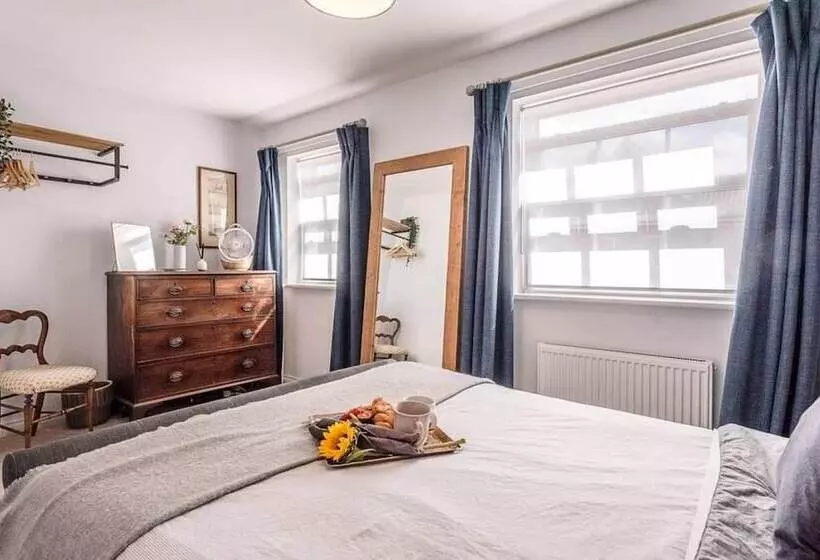 Martlet Cottage Aldeburgh