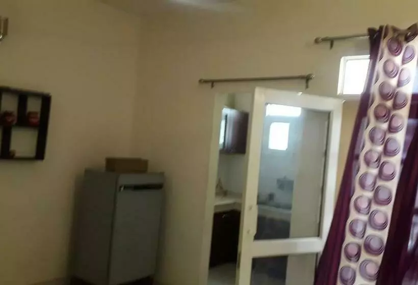 1 Bhk