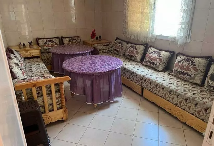 2 Zimmer Wohnung Corniche Nador Sidi Ali  Am Meer & Wifi