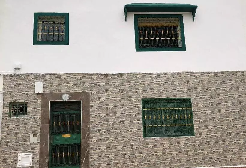 2 Zimmer Wohnung Corniche Nador Sidi Ali  Am Meer & Wifi